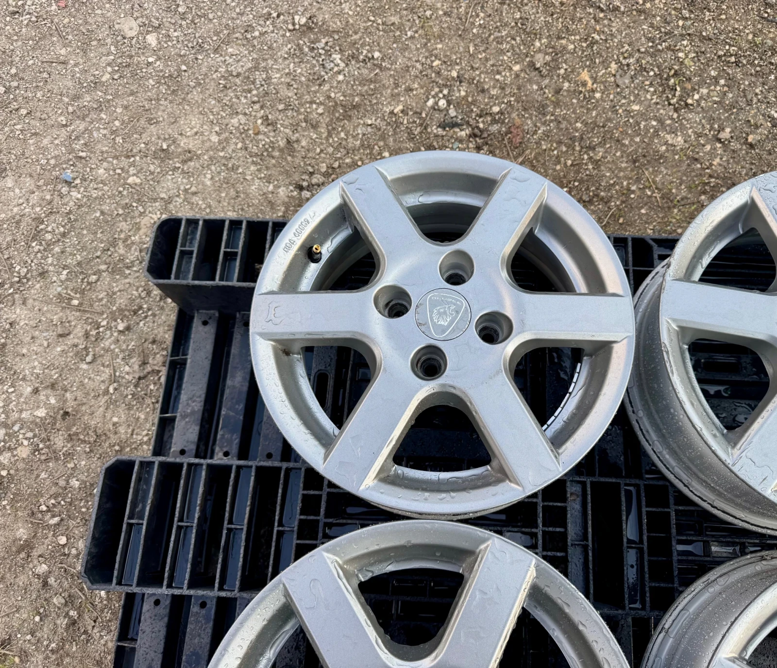 Джанти за Toyota Yaris, снимка 7 - Гуми и джанти - 53750023