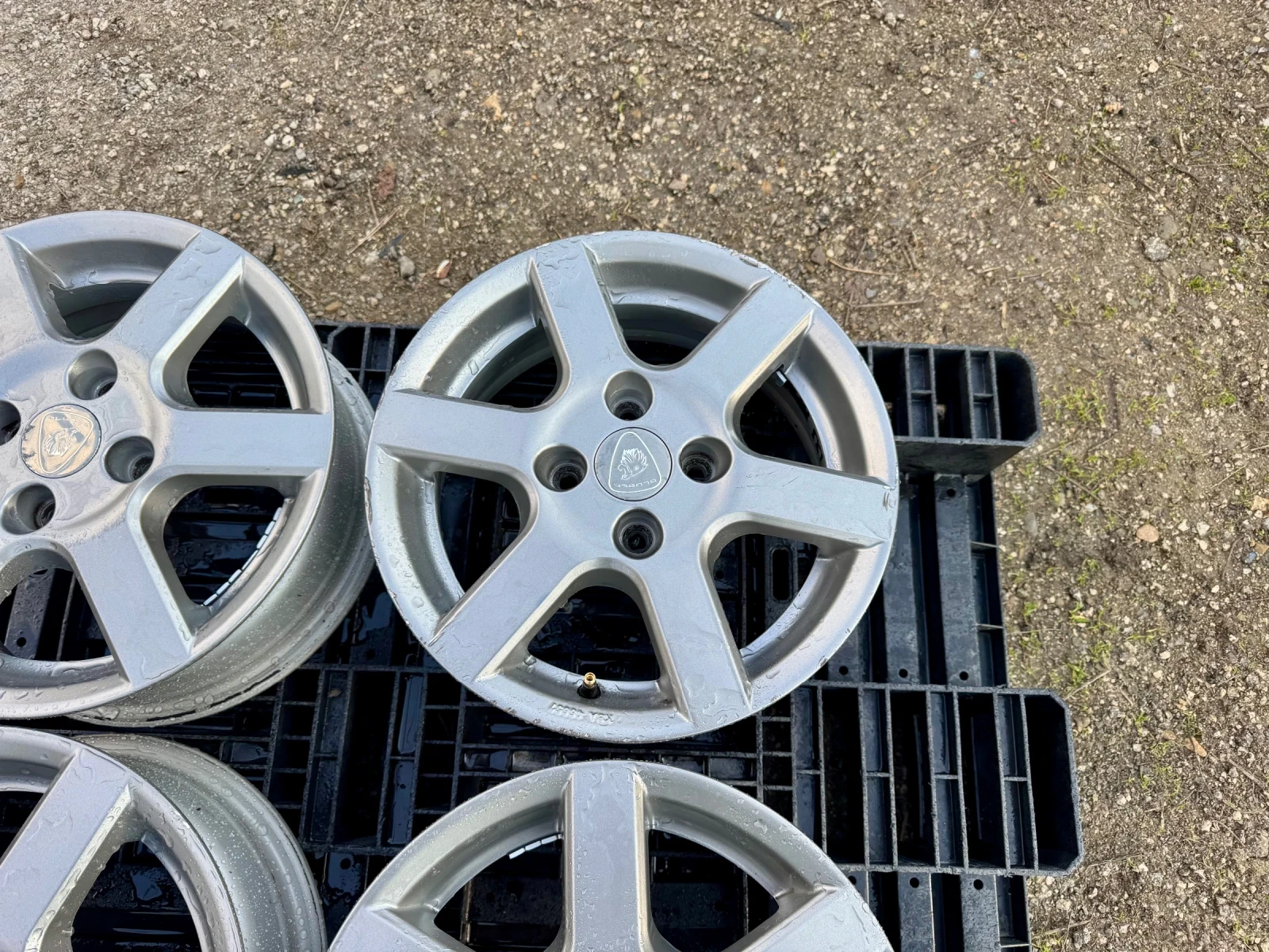 Джанти за Toyota Yaris, снимка 6 - Гуми и джанти - 53750023