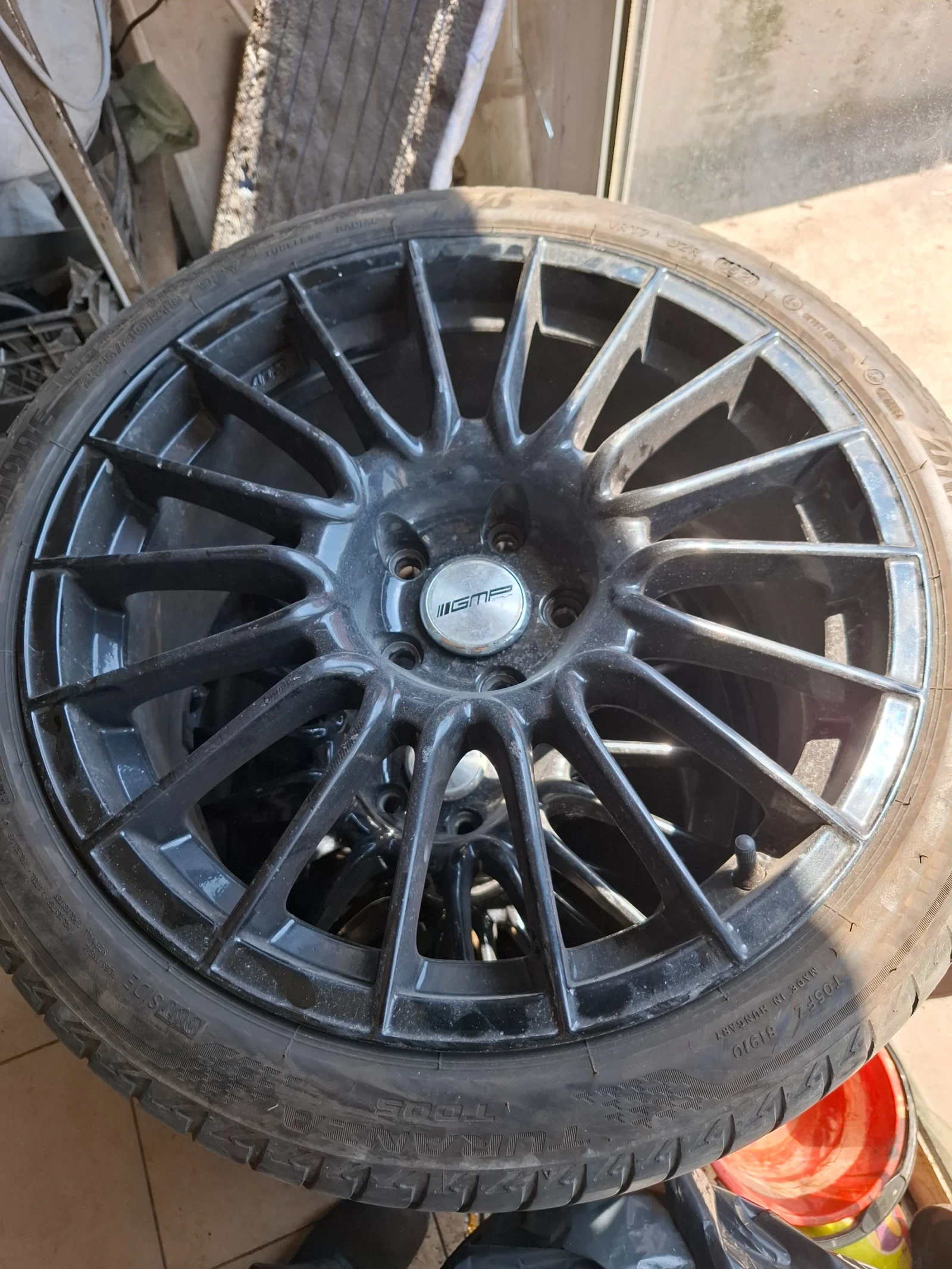 Гуми с джанти Bridgestone 225/40R18