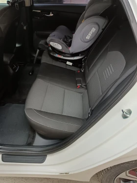 Kia Ceed FORTE 5 2.0 LPG, снимка 10