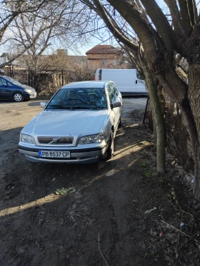 Volvo V40, снимка 1