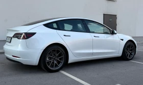 ����� �� �������� �� Tesla Model 3 RWD / LFP