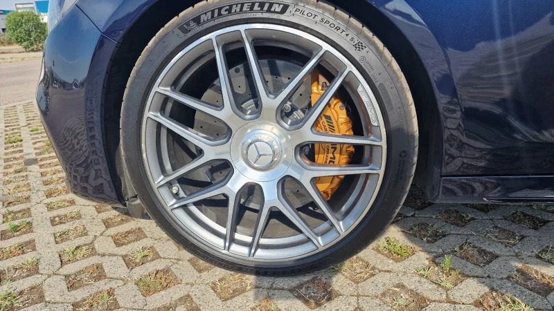 Mercedes-Benz E 63 AMG S 4MATIC+ , снимка 7 - Автомобили и джипове - 47132384