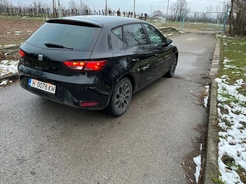 Seat Leon 1.6 TDI, снимка 4 - Автомобили и джипове - 48457068