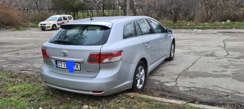 Toyota Avensis, снимка 2 - Автомобили и джипове - 48824909