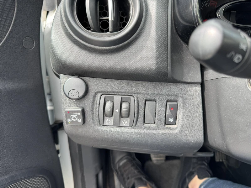 Renault Clio 0.9 Tce LPG, снимка 12 - Автомобили и джипове - 50165895