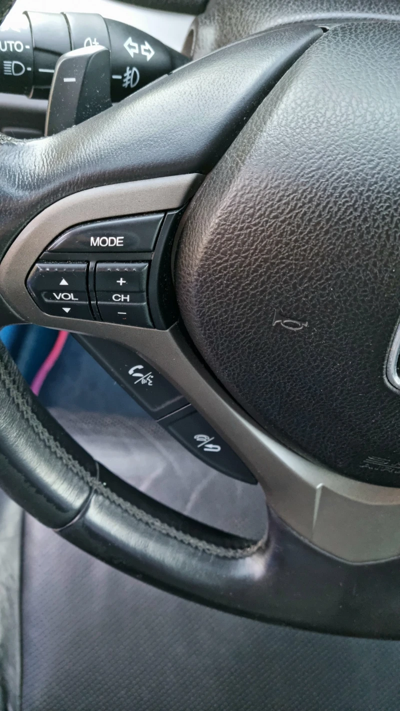 Honda Accord 2 4 EXCLUSIVE , снимка 10 - Автомобили и джипове - 51628648