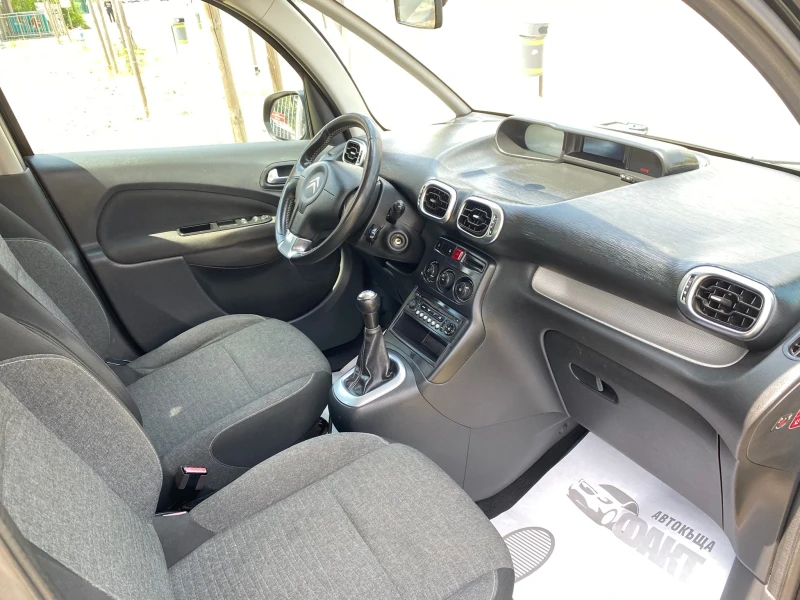 Citroen C3 Picasso 1.6HDi/EURO.6B/РЕАЛНИ КМ ! ! ! , снимка 11 - Автомобили и джипове - 50552185