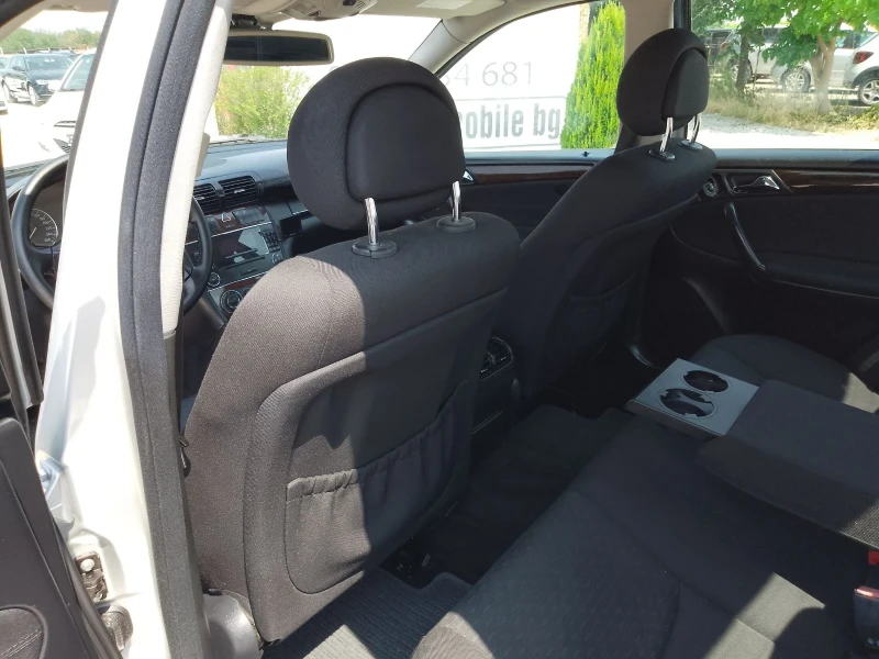 Mercedes-Benz C 220 Ц220, снимка 16 - Автомобили и джипове - 50662436