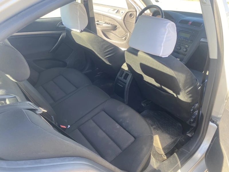 Skoda Octavia 2.0tdi, снимка 12 - Автомобили и джипове - 52431312