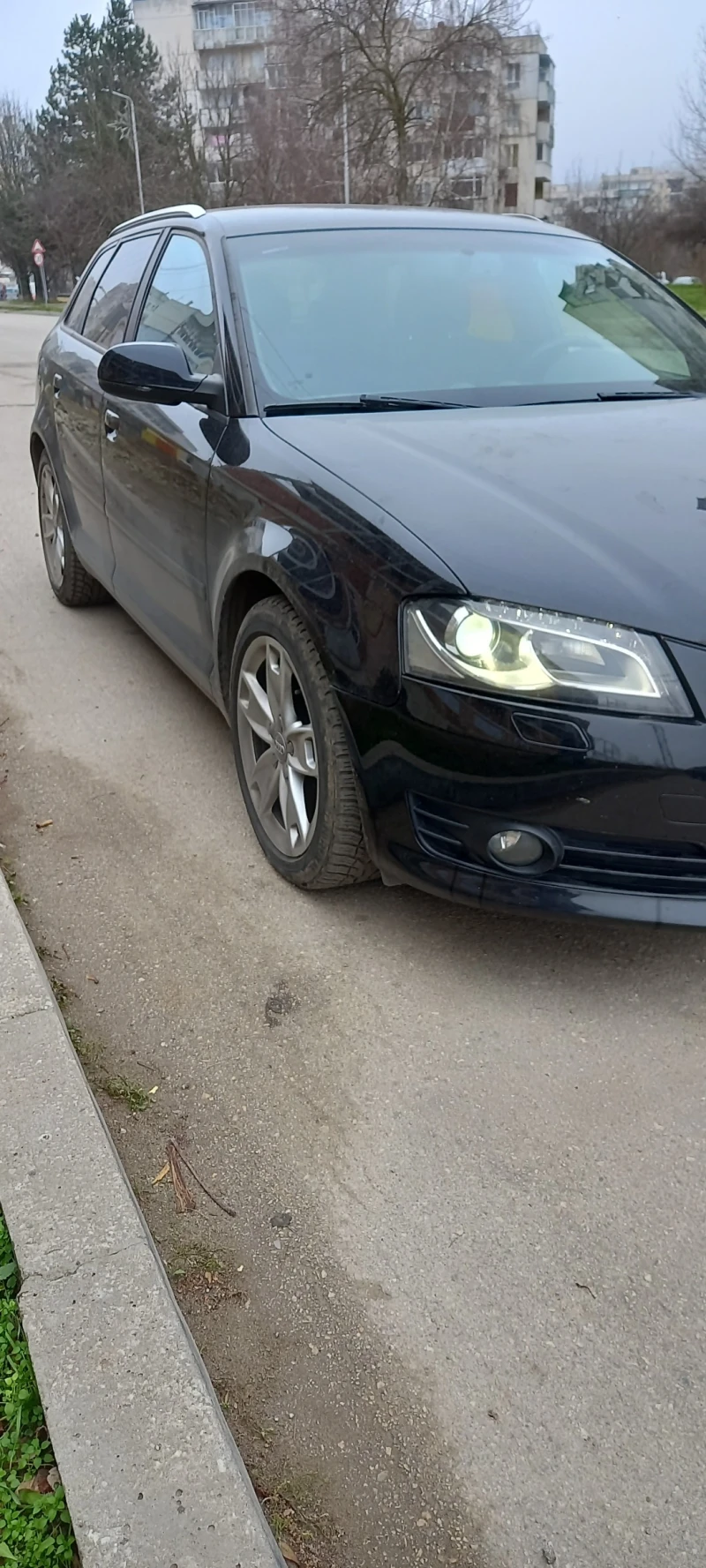 Audi A3  Sportback , снимка 2 - Автомобили и джипове - 52473758