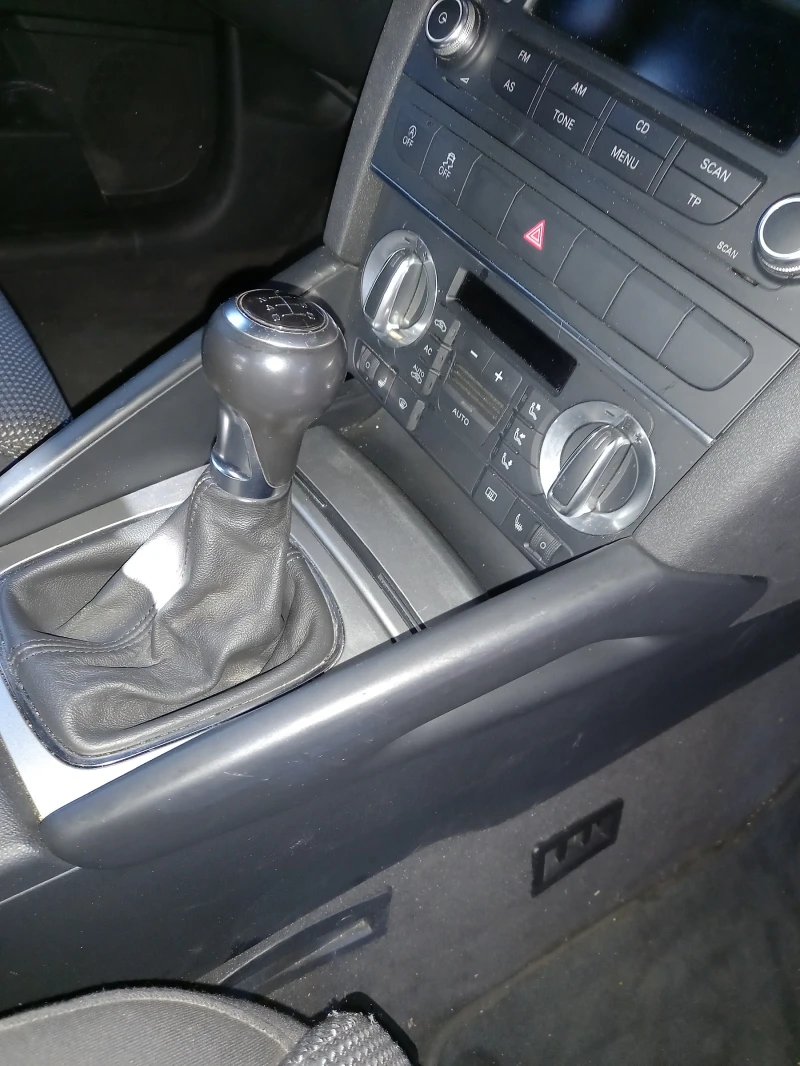 Audi A3  Sportback , снимка 5 - Автомобили и джипове - 52473758