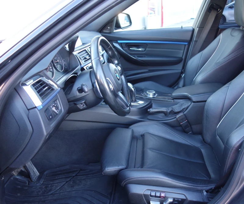 BMW 340 xDrive M Performance, снимка 11 - Автомобили и джипове - 52923293