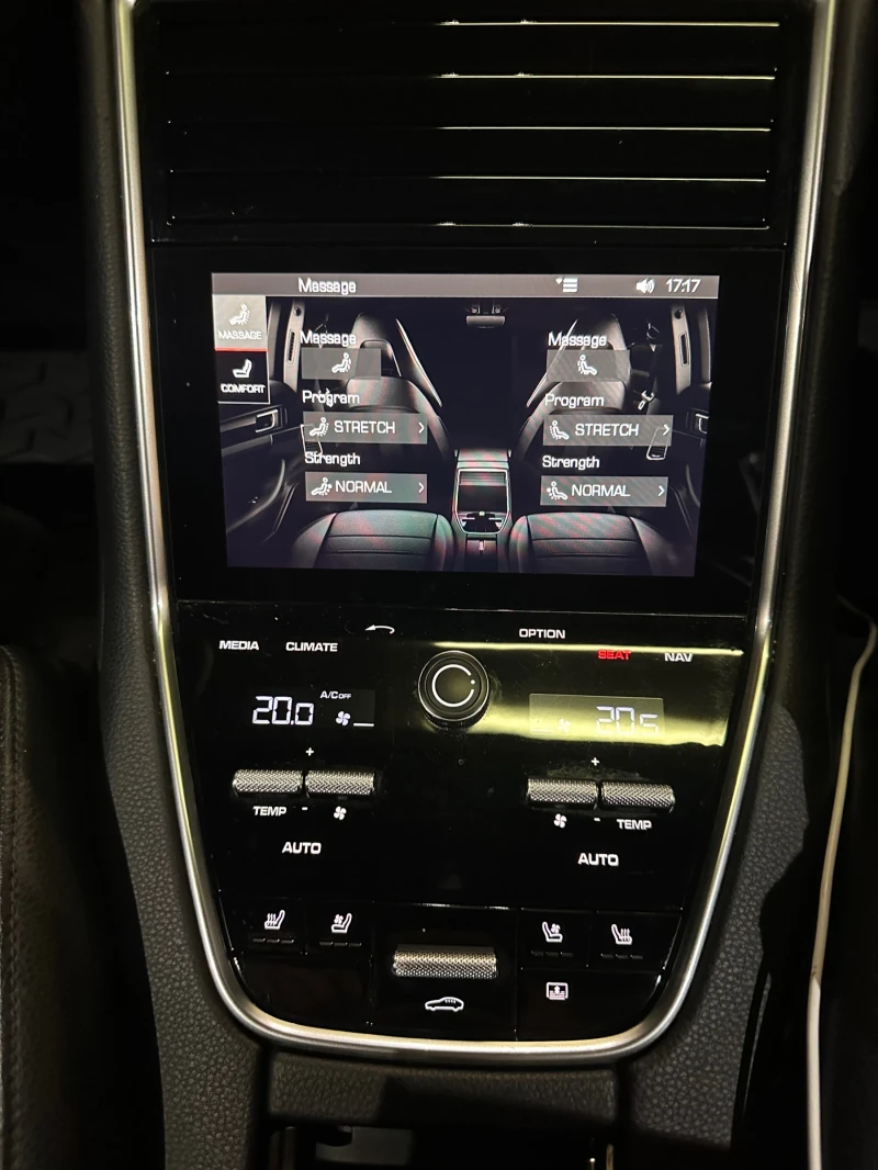 Porsche Panamera 4 E-hybrid , снимка 11 - Автомобили и джипове - 52929797