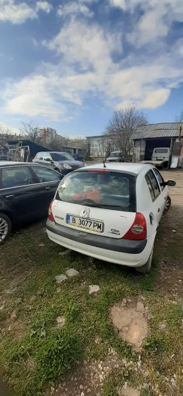 Renault Clio, снимка 5 - Автомобили и джипове - 49527538