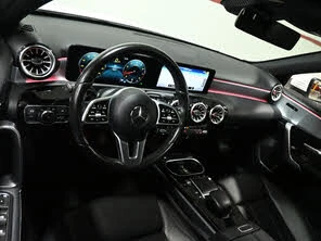 Mercedes-Benz A 220 4 MATIC * АвтоКредит(ЦЕНА ДО БГ), снимка 11 - Автомобили и джипове - 53804613