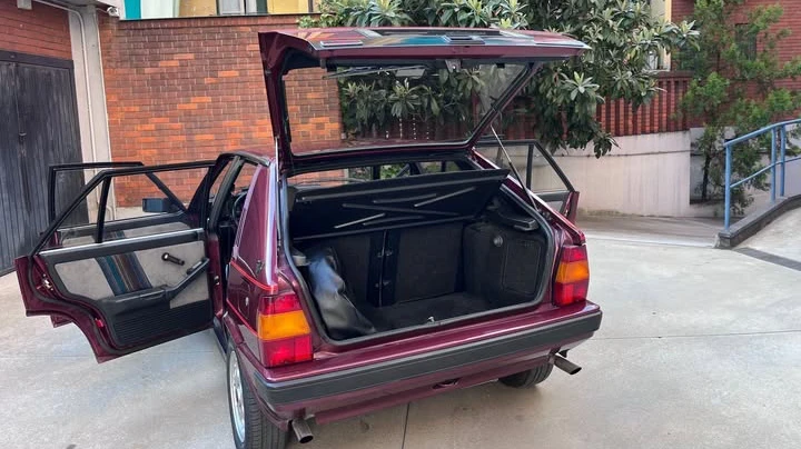 Lancia Delta Turbo 4wd, снимка 14 - Автомобили и джипове - 56090665