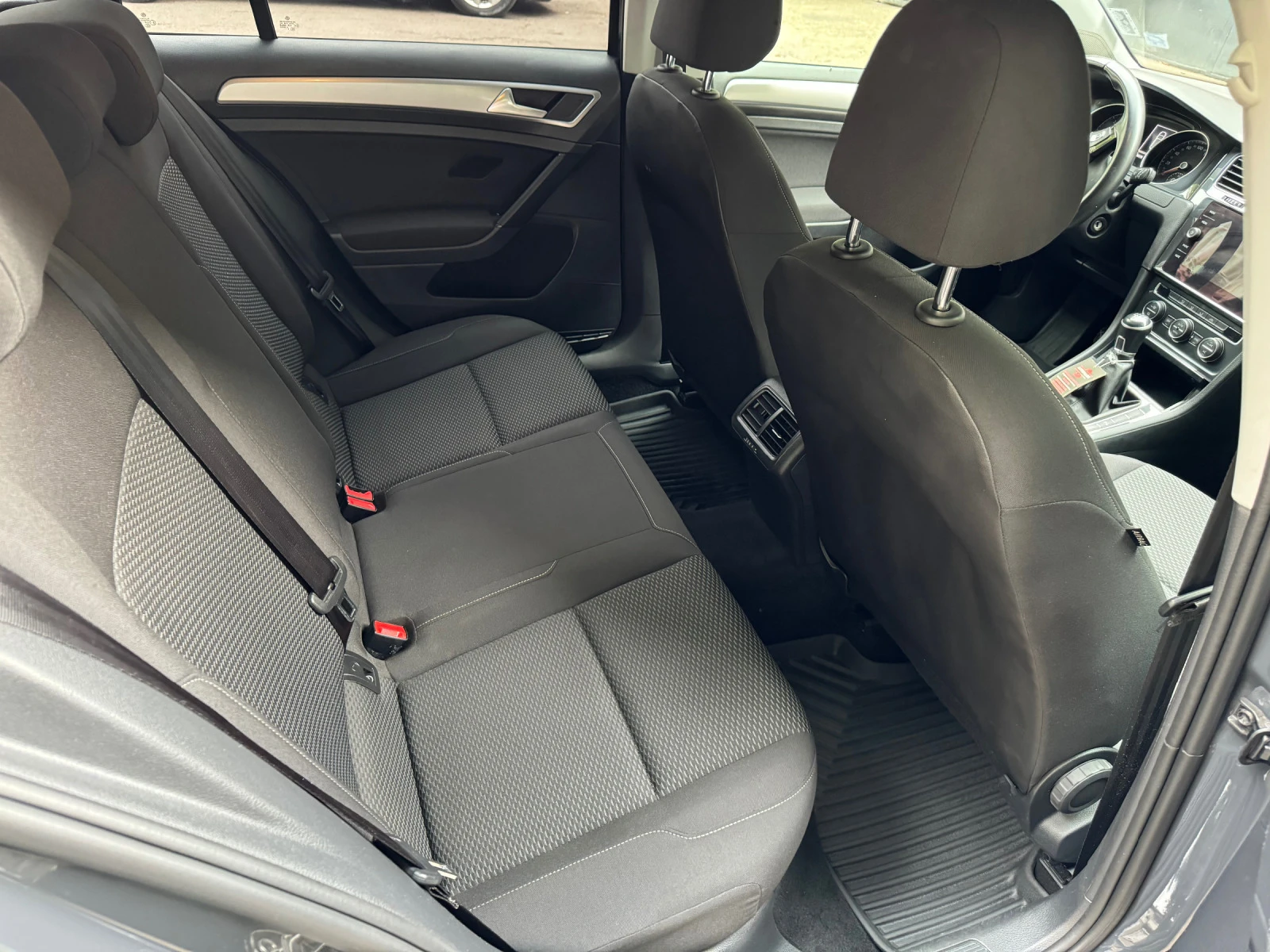 VW Golf 1.6TDI 116 EURO6 - изображение 9