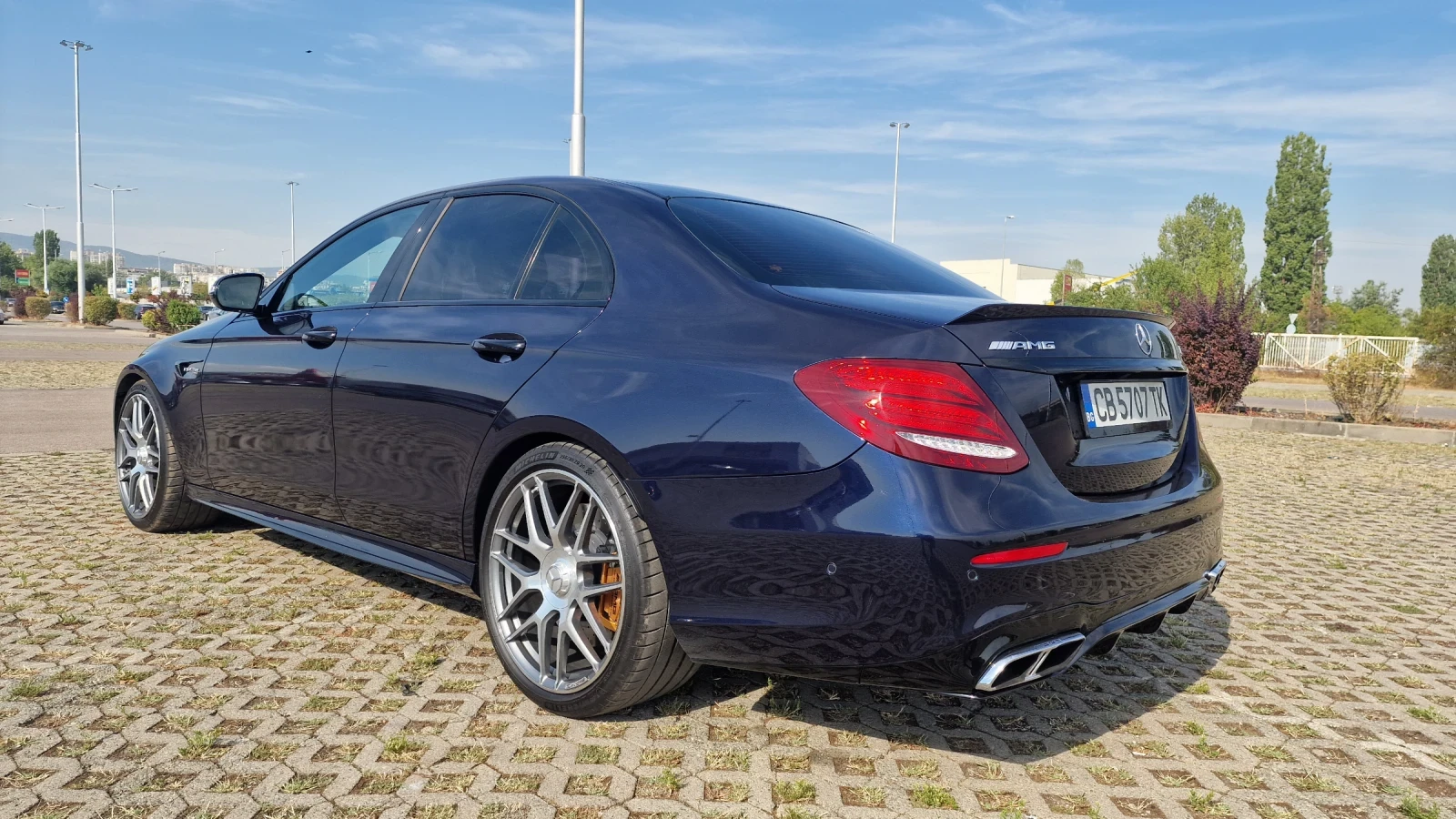 Mercedes-Benz E 63 AMG S 4MATIC+  - изображение 3