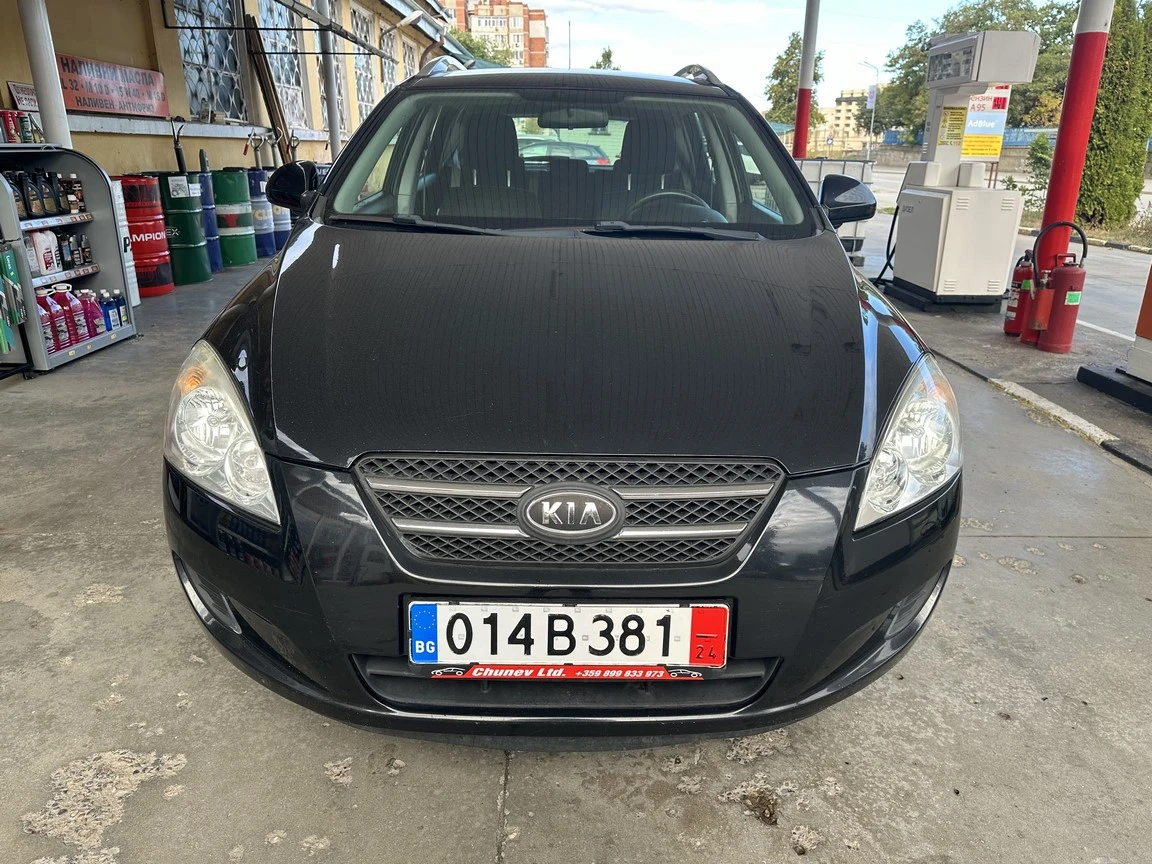 Kia Ceed 1.6crdi 90ks - изображение 2