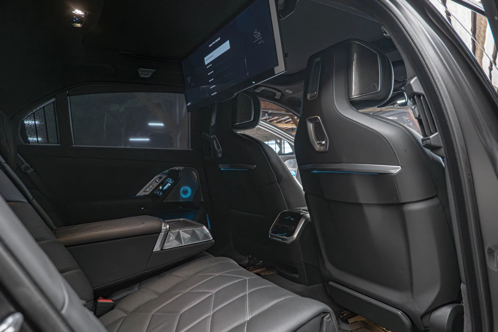 BMW 760 e/Swarovski/Bowers/Theater Screen/Carbon/360 | Mobile.bg   11