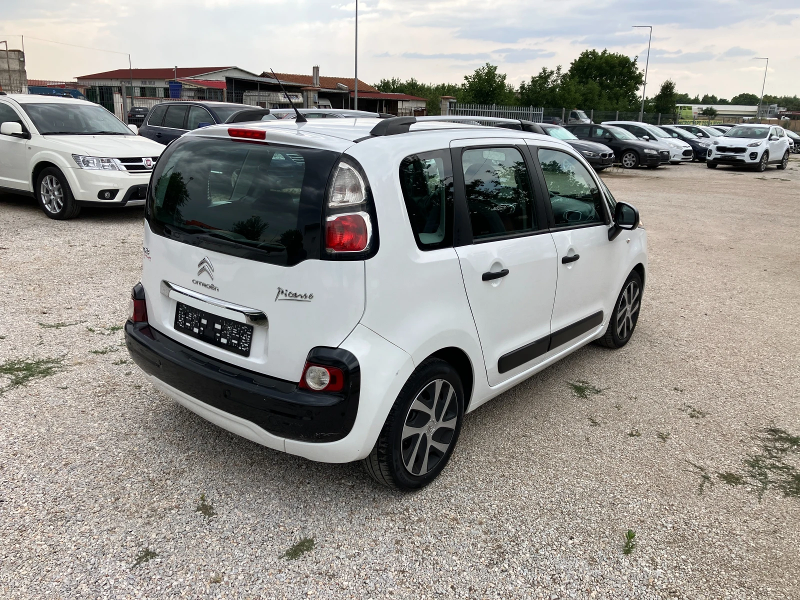 Citroen C3 Picasso 1.4-газ инжекцион - изображение 7