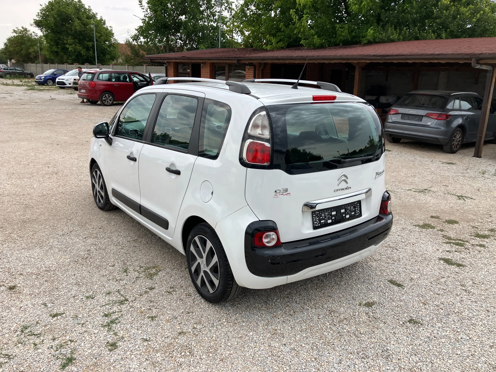 Citroen C3 Picasso 1.4-газ инжекцион - изображение 6