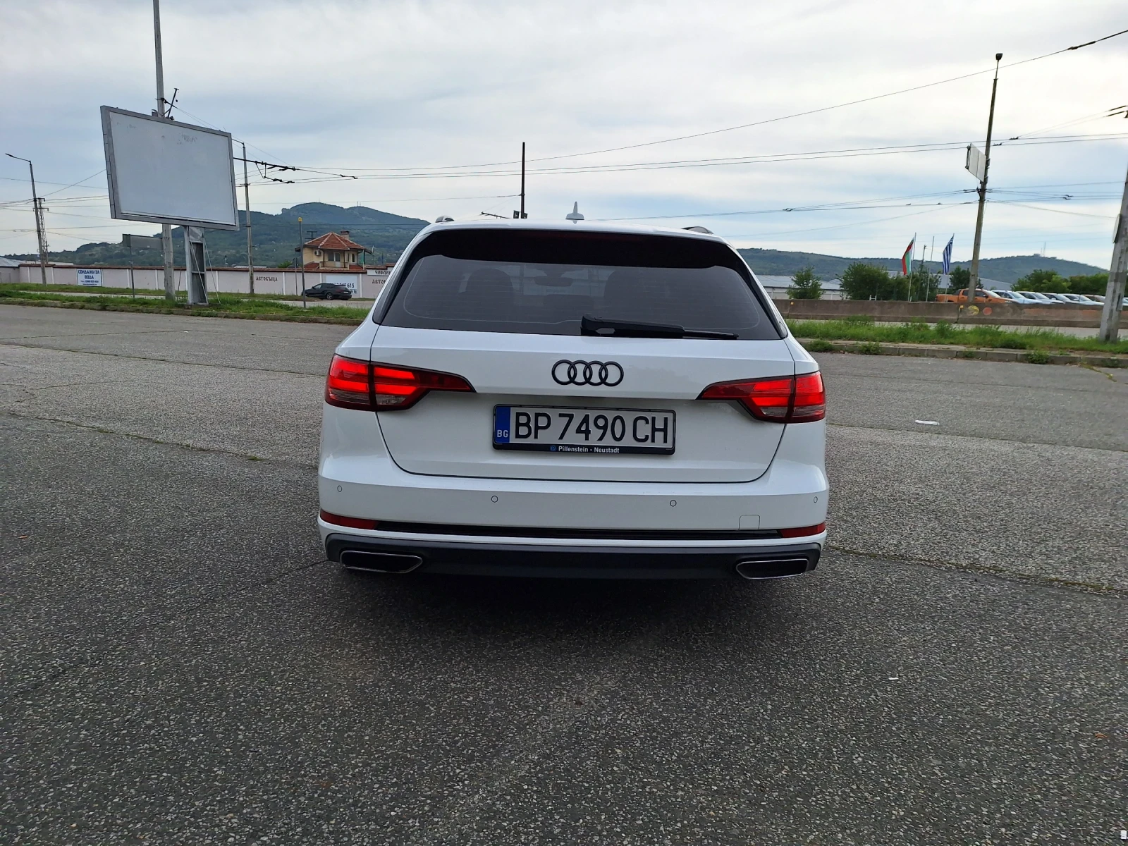 Audi A4 2.0 TDI  Sline  - изображение 7