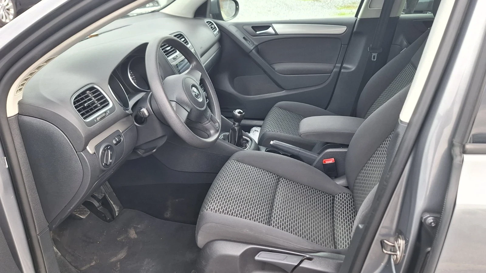 VW Golf | Mobile.bg   11