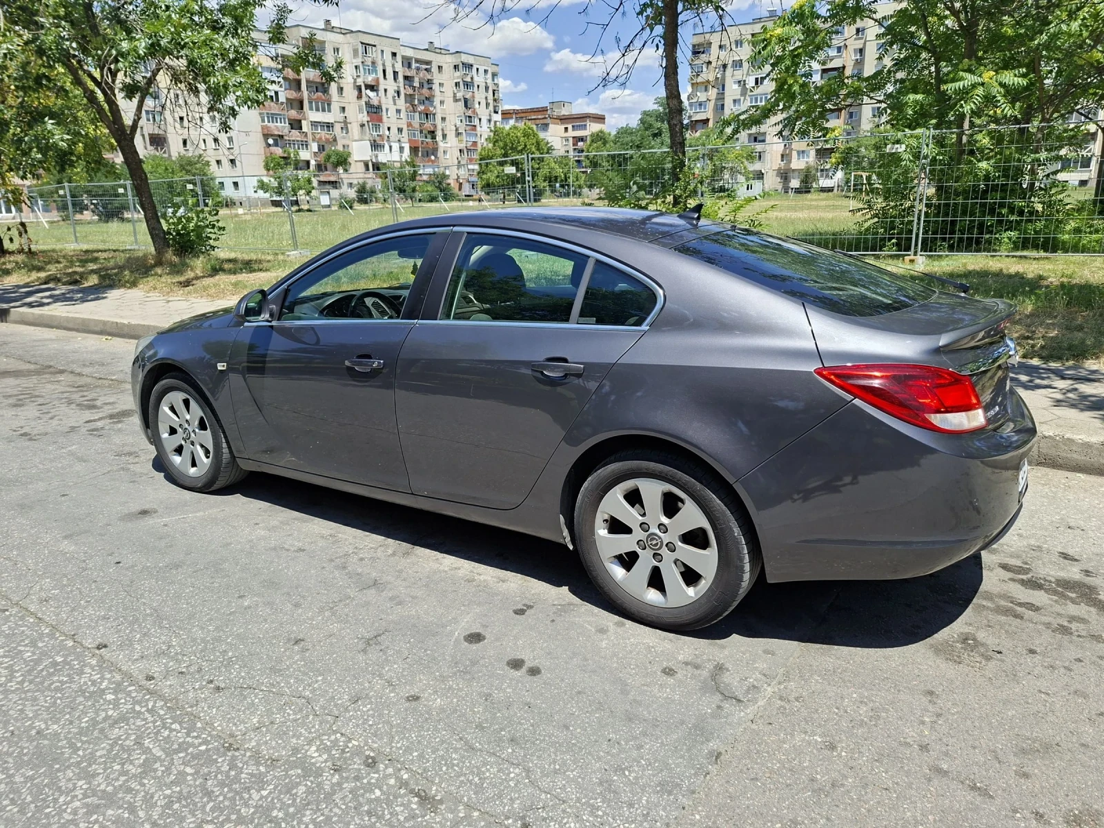 Opel Insignia 2.0cdti 131kc, снимка 7 - Автомобили и джипове - 55302507