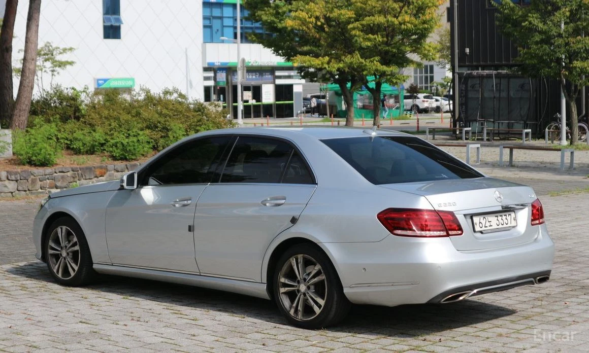 Mercedes-Benz E 220 | Mobile.bg � ����������� 4