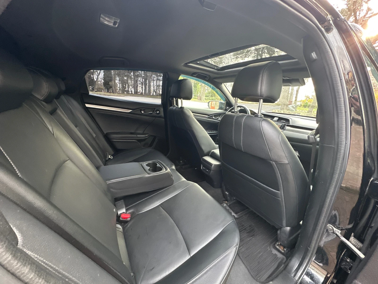 Honda Civic SPORT TOURING , снимка 13 - Автомобили и джипове - 53928249