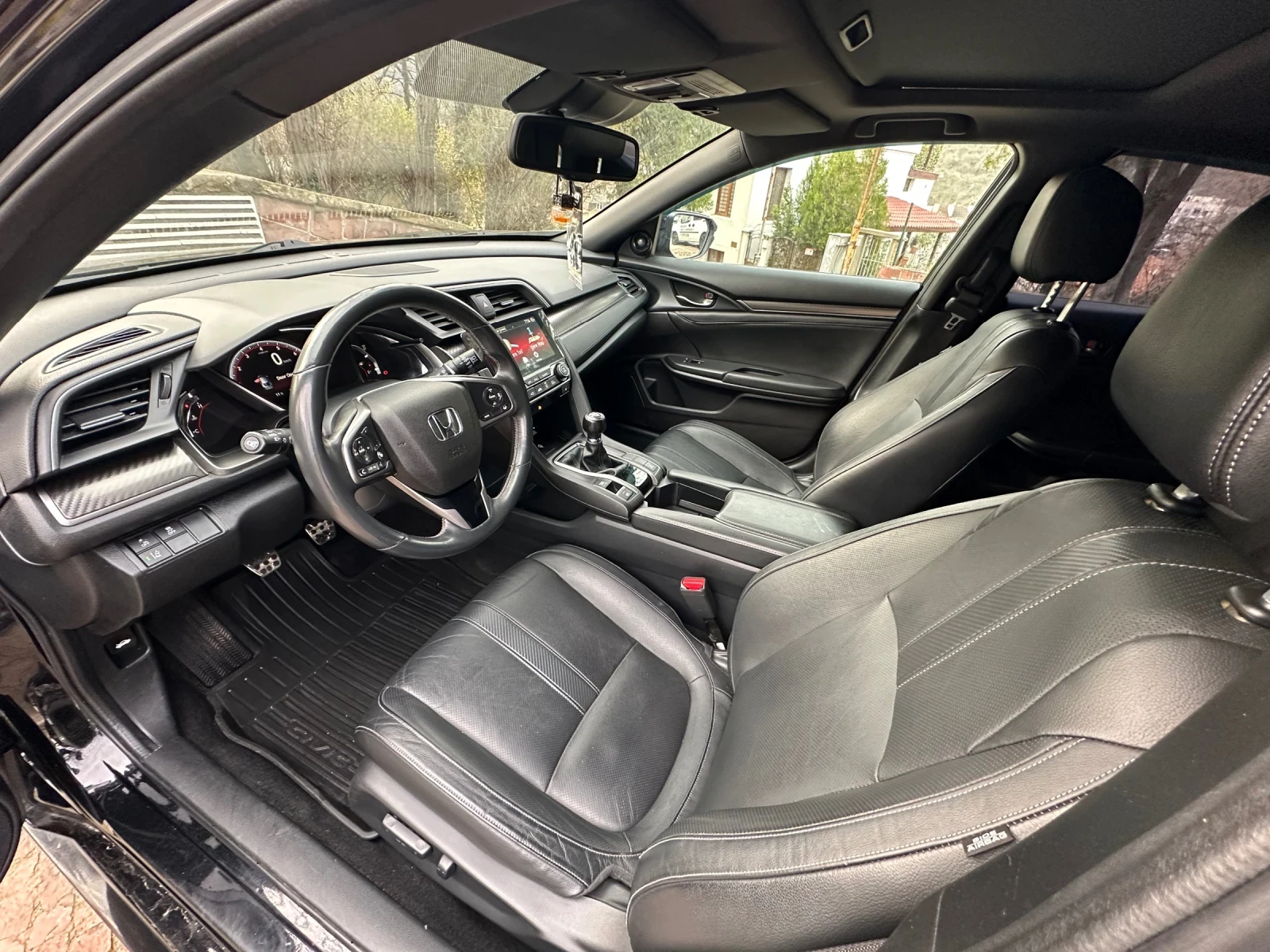 Honda Civic SPORT TOURING , снимка 11 - Автомобили и джипове - 53928249