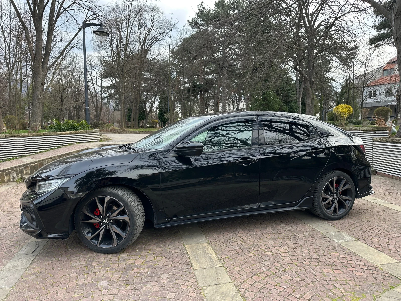 Honda Civic SPORT TOURING , снимка 7 - Автомобили и джипове - 53928249