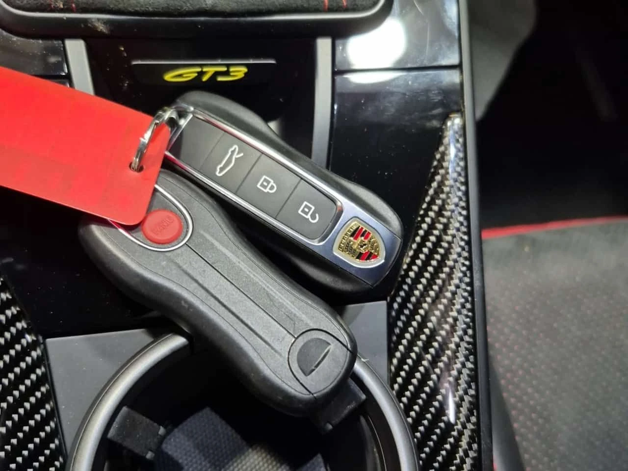 Porsche 911 GT3| CARBON| ALCANTARA| 2 КЛЮЧА| CARFAX , снимка 17 - Автомобили и джипове - 53972050