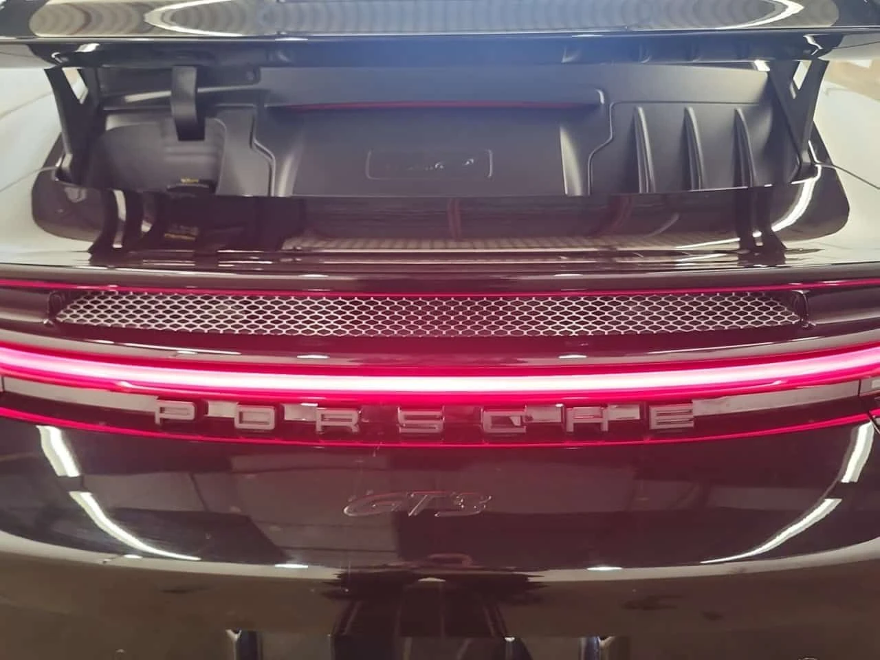 Porsche 911 GT3| CARBON| ALCANTARA| 2 КЛЮЧА| CARFAX , снимка 7 - Автомобили и джипове - 53972050