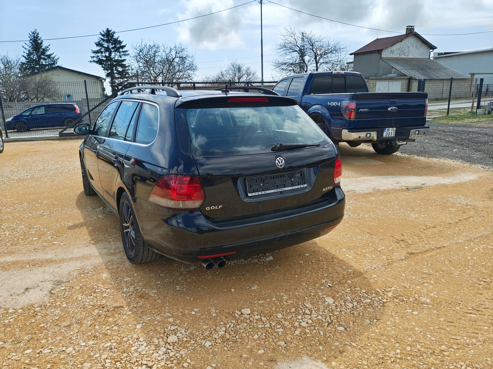 VW Golf 2.0 tdi auto, снимка 13 - Автомобили и джипове - 54173485