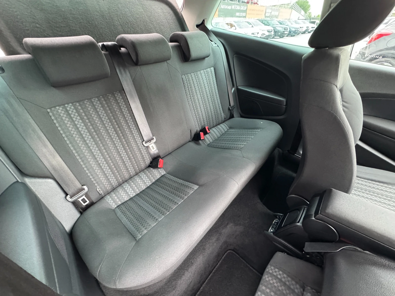VW Polo 1.4TDI НОВ ВНОС, снимка 10 - Автомобили и джипове - 54377278