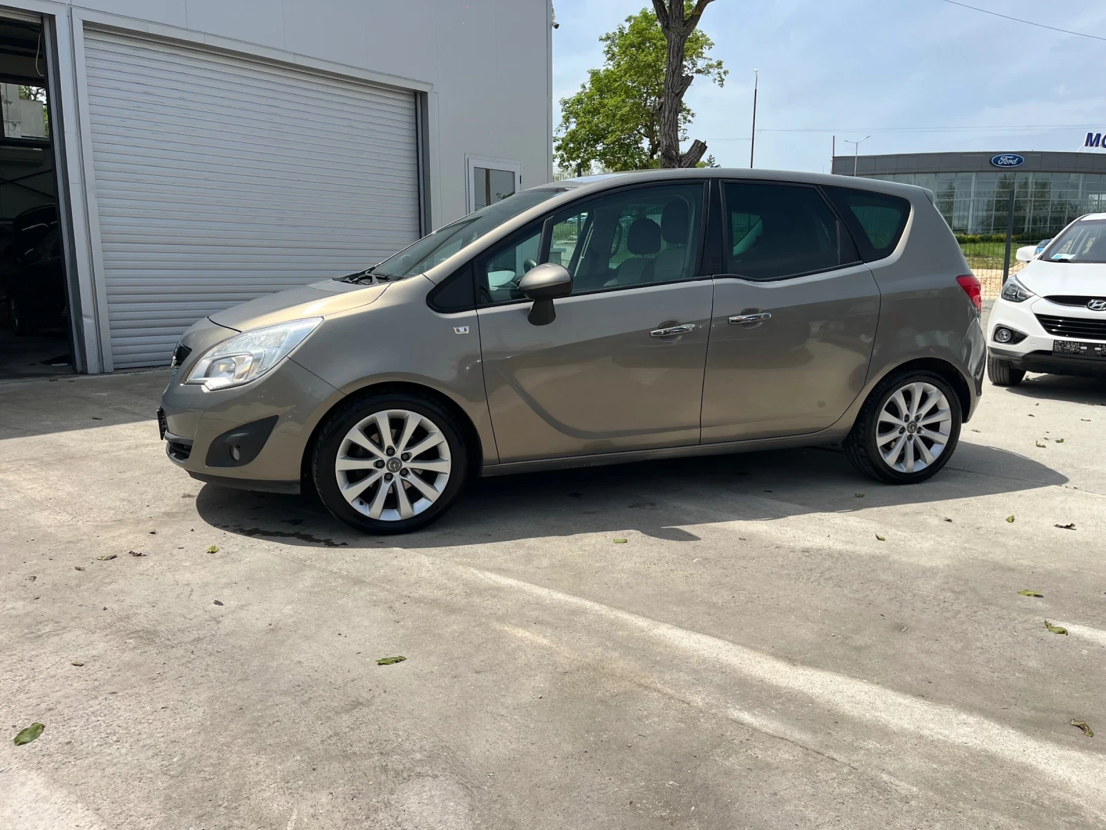 Opel Meriva 1.4, снимка 5 - Автомобили и джипове - 54506768