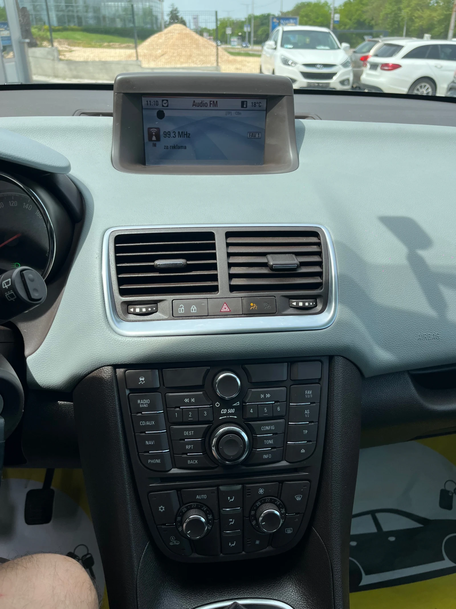 Opel Meriva 1.4, снимка 13 - Автомобили и джипове - 54506768
