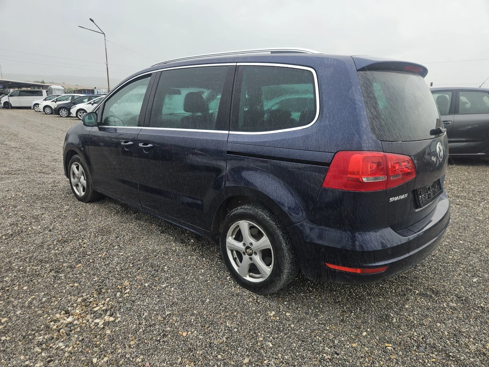 VW Sharan 2.0 TDI DSG , снимка 6 - Автомобили и джипове - 54575585