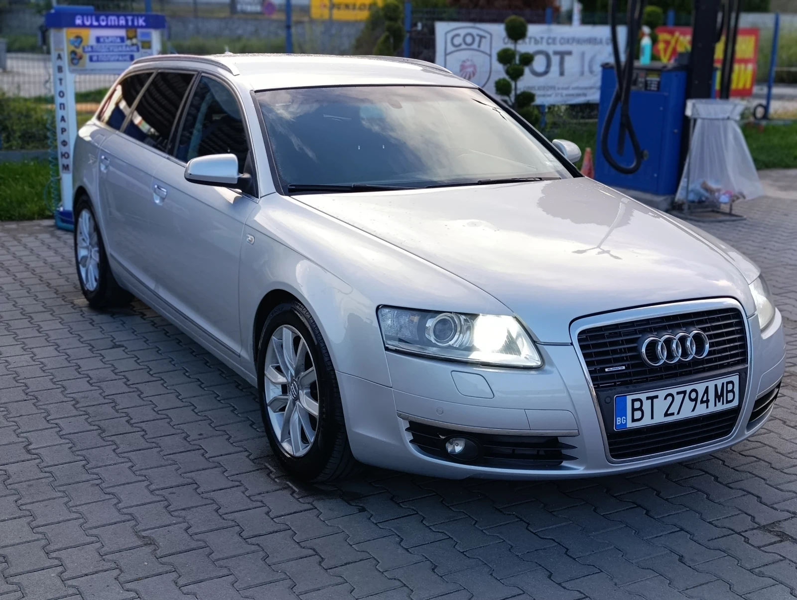 Audi A6 3.0TDI Quattro ръчка, снимка 3 - Автомобили и джипове - 54731500