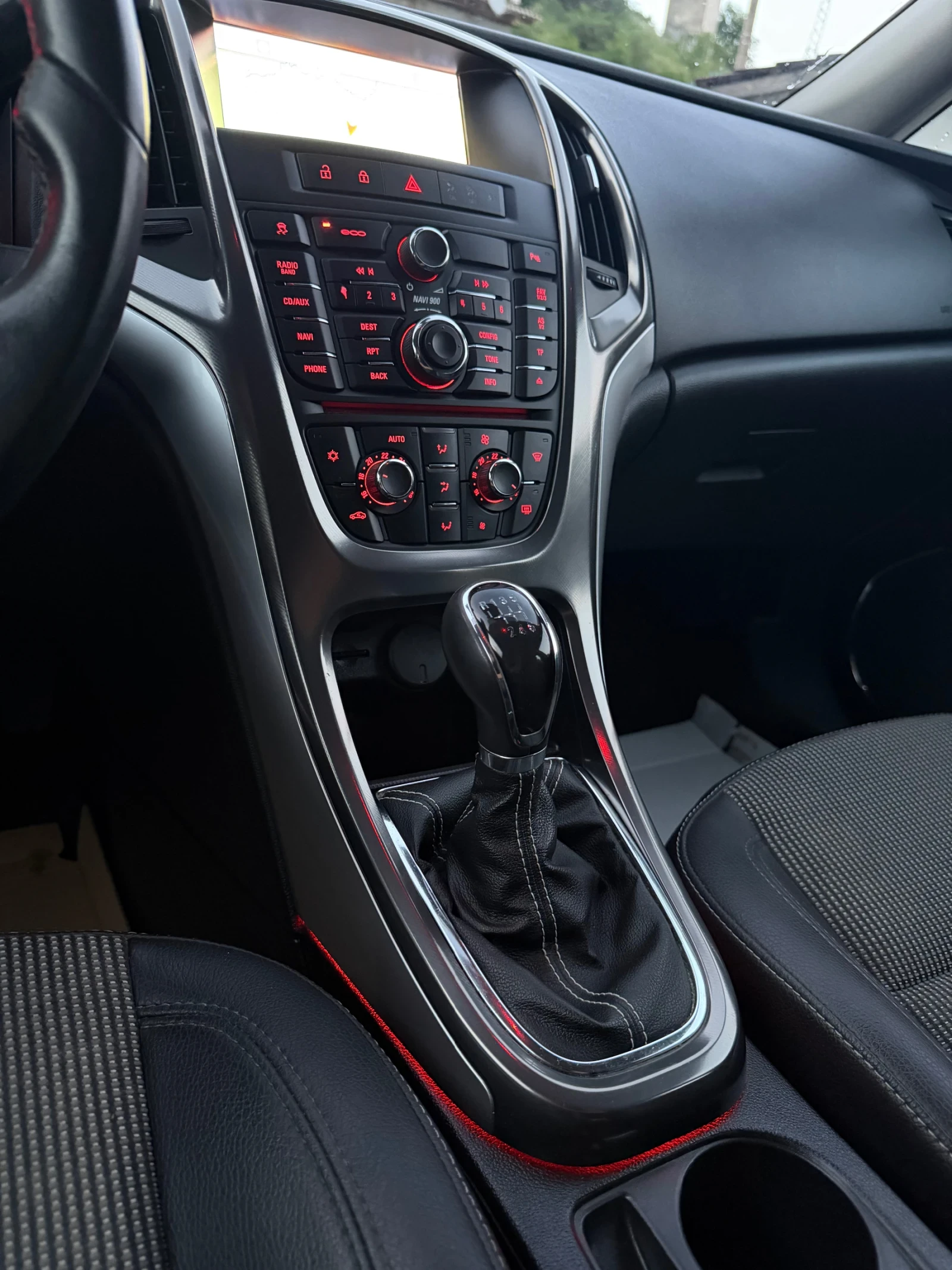 Opel Astra Eco Flex Cosmo, снимка 10 - Автомобили и джипове - 54826116