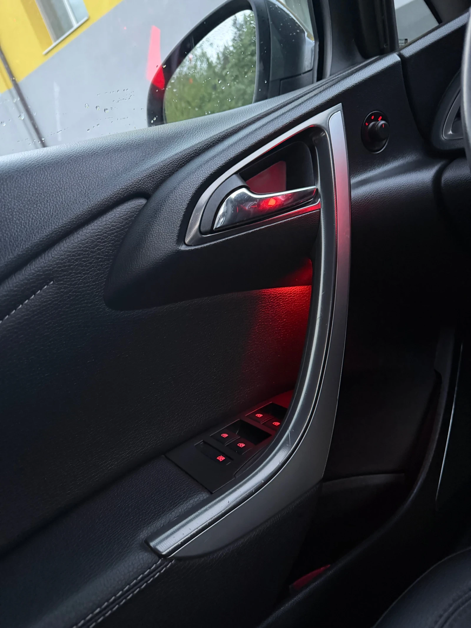 Opel Astra Eco Flex Cosmo, снимка 11 - Автомобили и джипове - 54826116