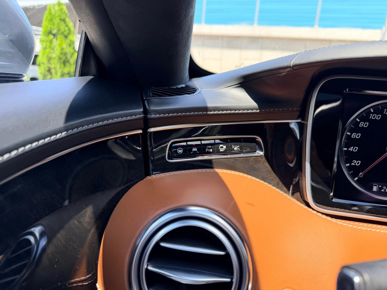 Mercedes-Benz S 500 6.3AMG 4MATIC Designo Facelift OLED Pano, снимка 15 - Автомобили и джипове - 55187254