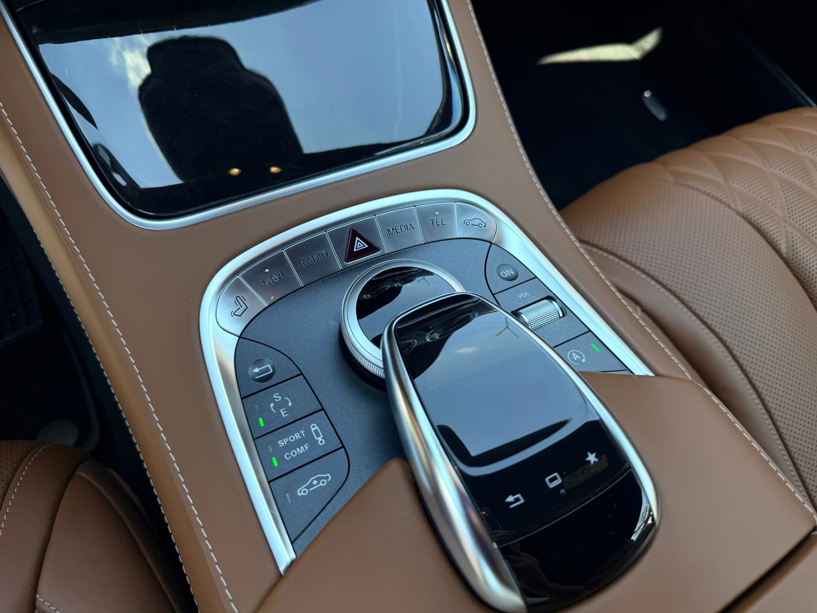 Mercedes-Benz S 500 6.3AMG 4MATIC Designo Facelift OLED Pano, снимка 12 - Автомобили и джипове - 55187254
