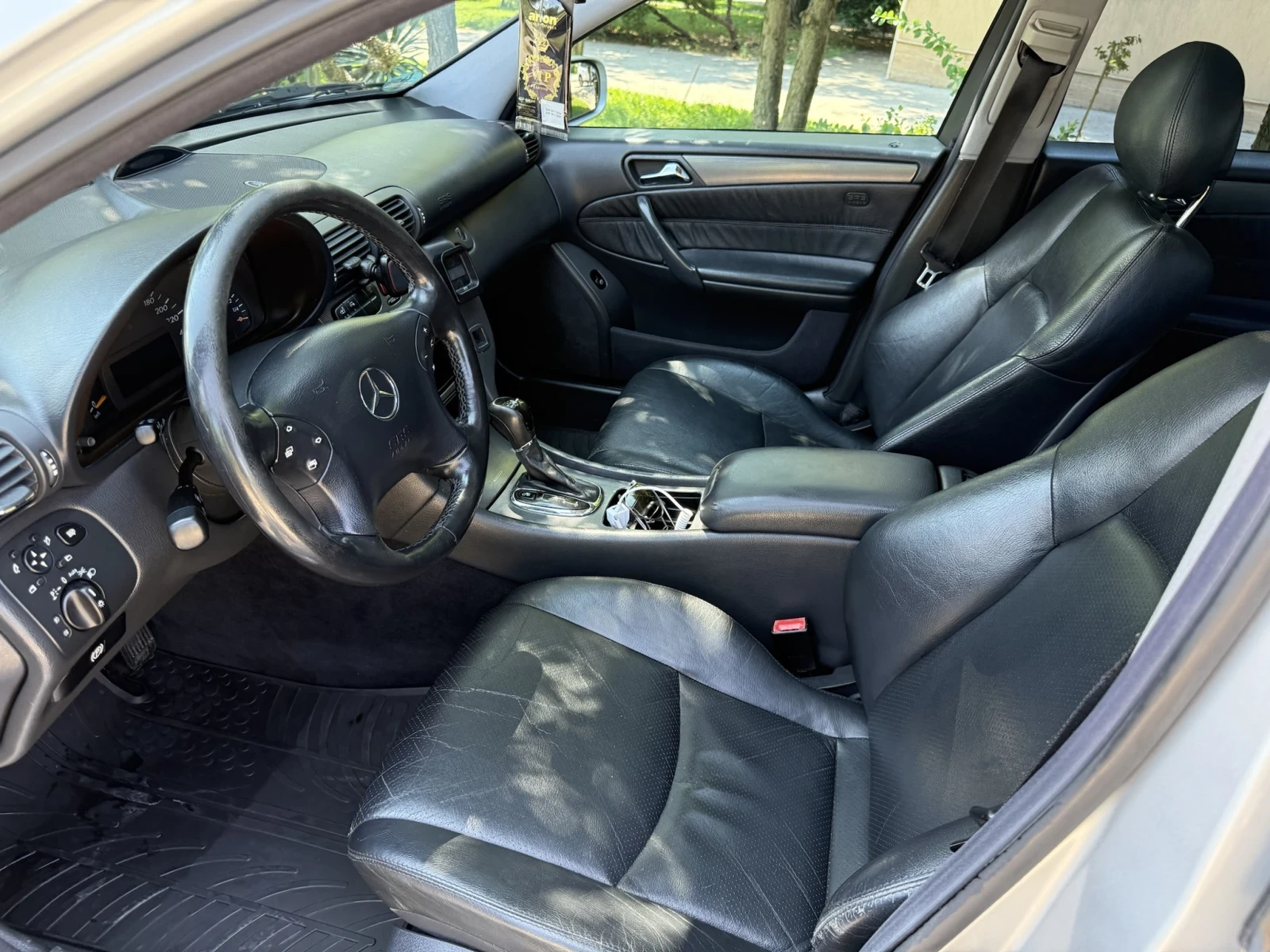 Mercedes-Benz C 320 ГАЗОВ ИНЖ., снимка 13 - Автомобили и джипове - 55189332