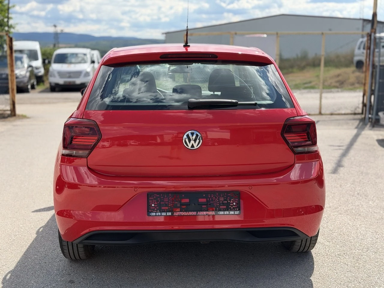 VW Polo 1.6TDI, снимка 5 - Автомобили и джипове - 55296848