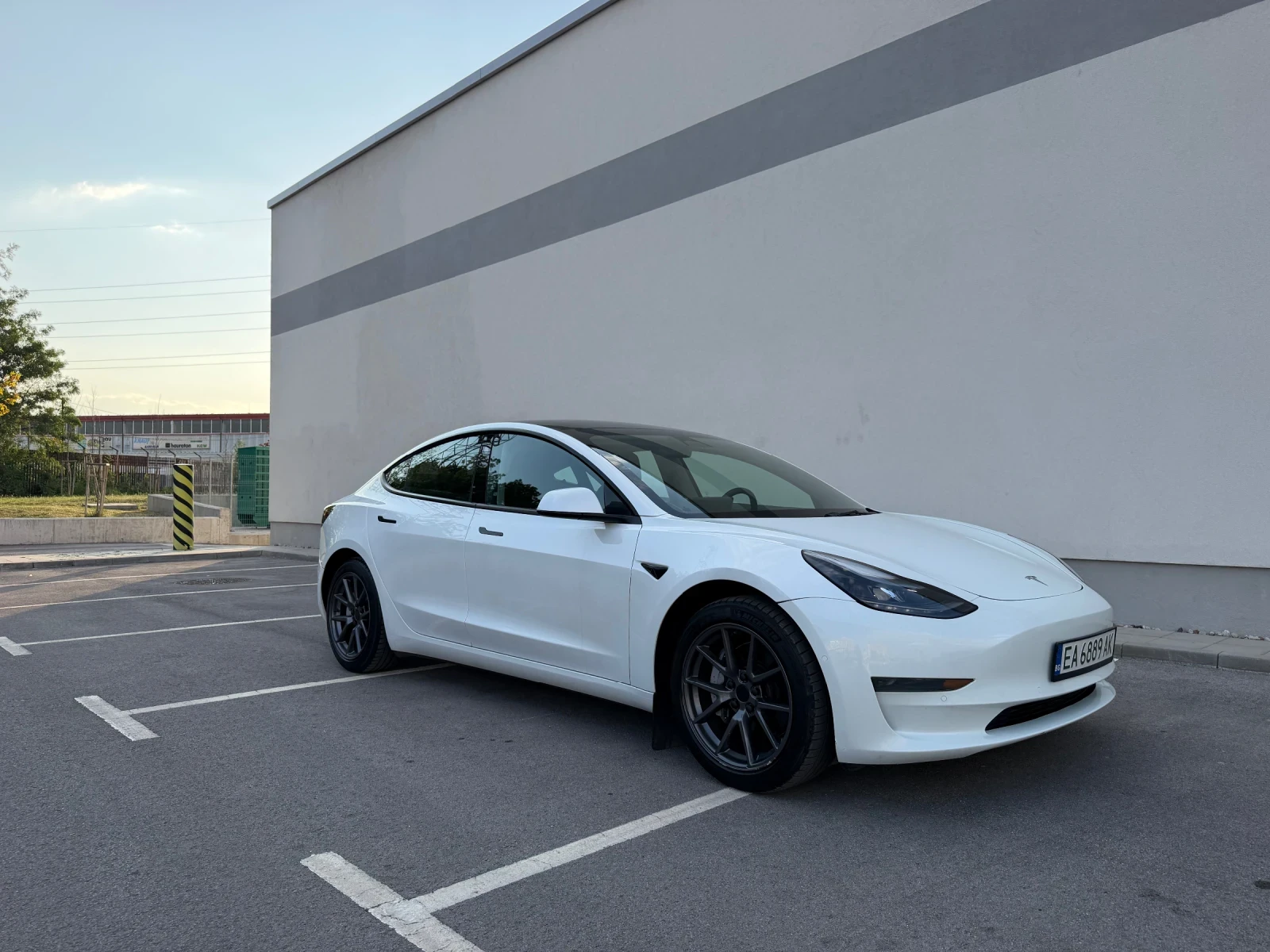 Tesla Model 3 Standart range / LFP