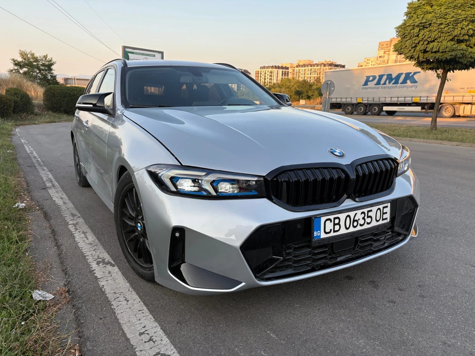 BMW 320